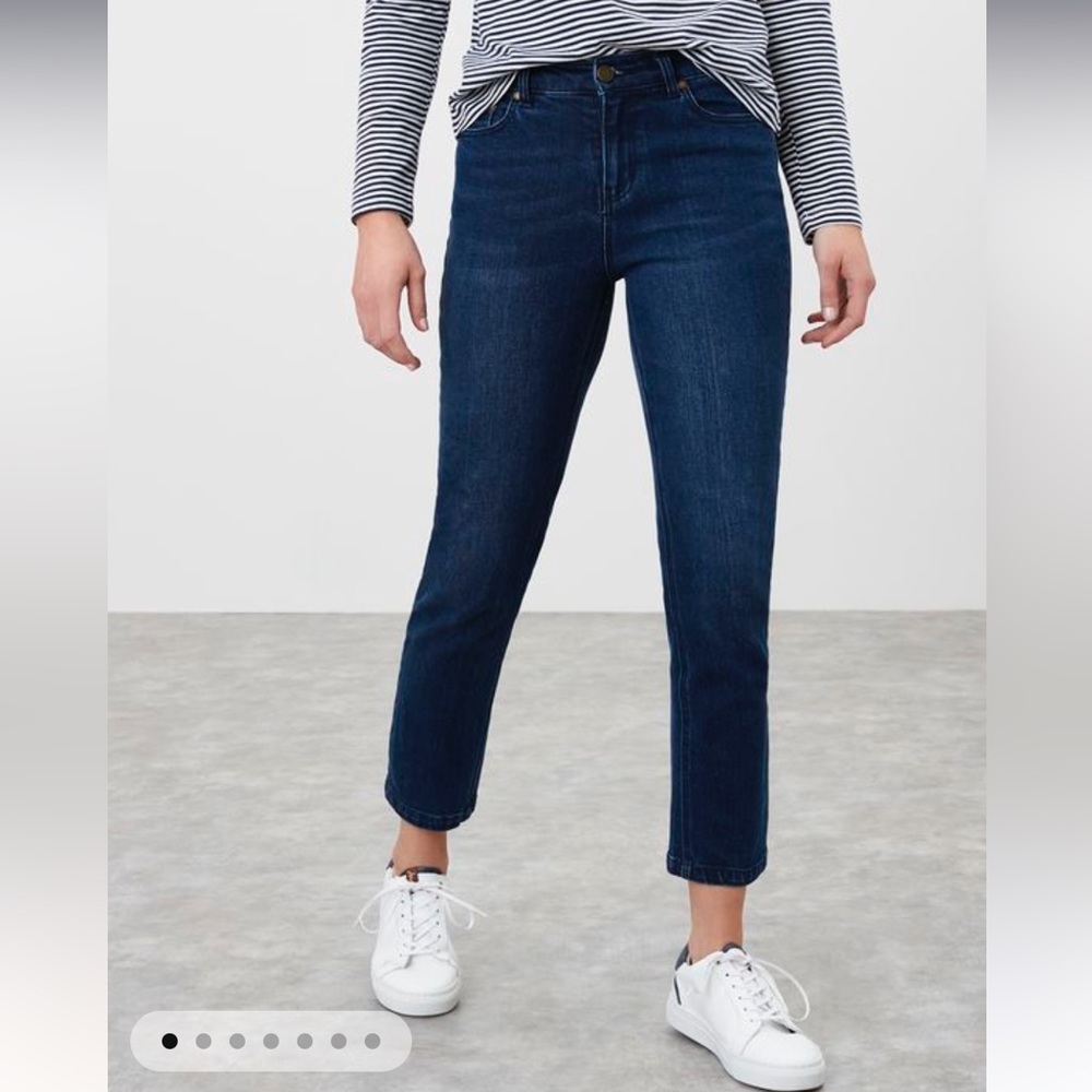 NWT. Joules “ETTA” High Waisted Straight Leg Jeans. Indigo. Size US 8.